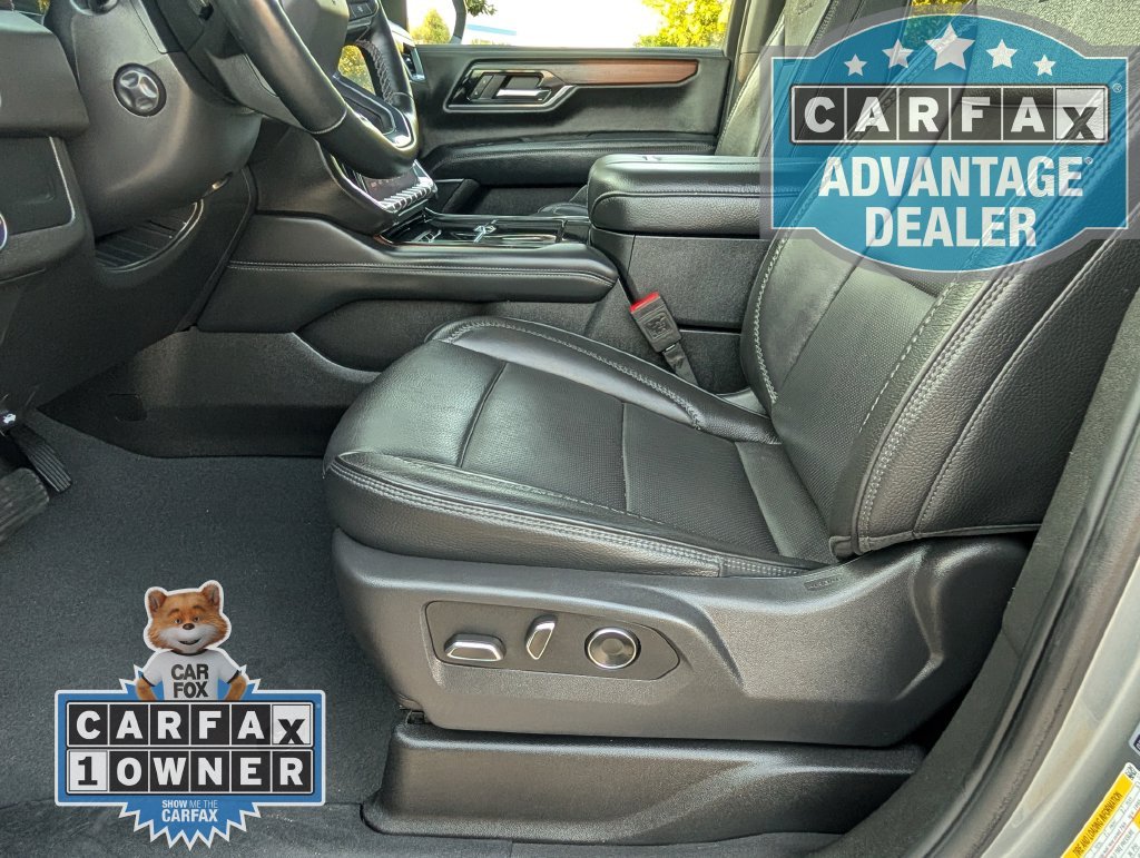 Used 2025 Sterling Metallic GMC Denali image 16