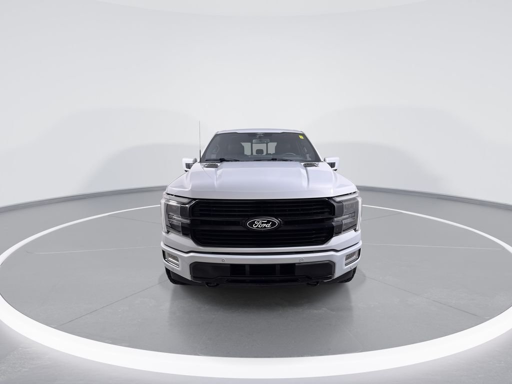 Used 2025 White Ford Platinum image 3