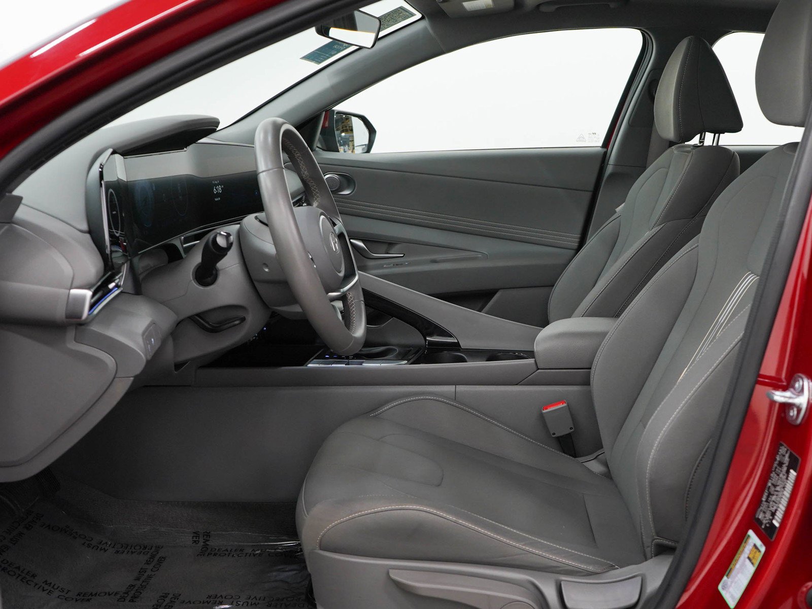 Used 2025 Ultimate Red Hyundai SEL Convenience IVT image 41