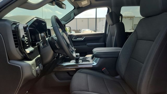 2026 Chevrolet Silverado 1500 LT - Photo 10