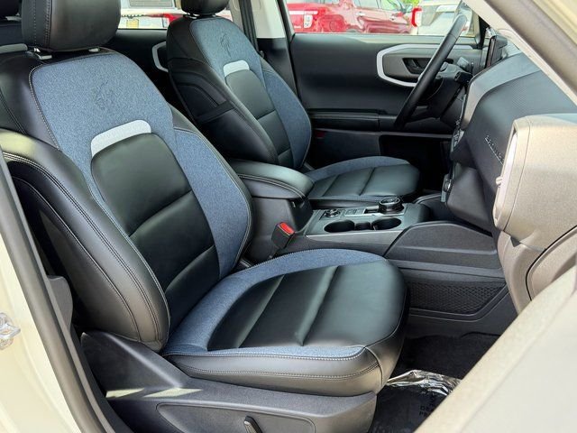 Used 2025 Beige Ford Outer Banks image 32