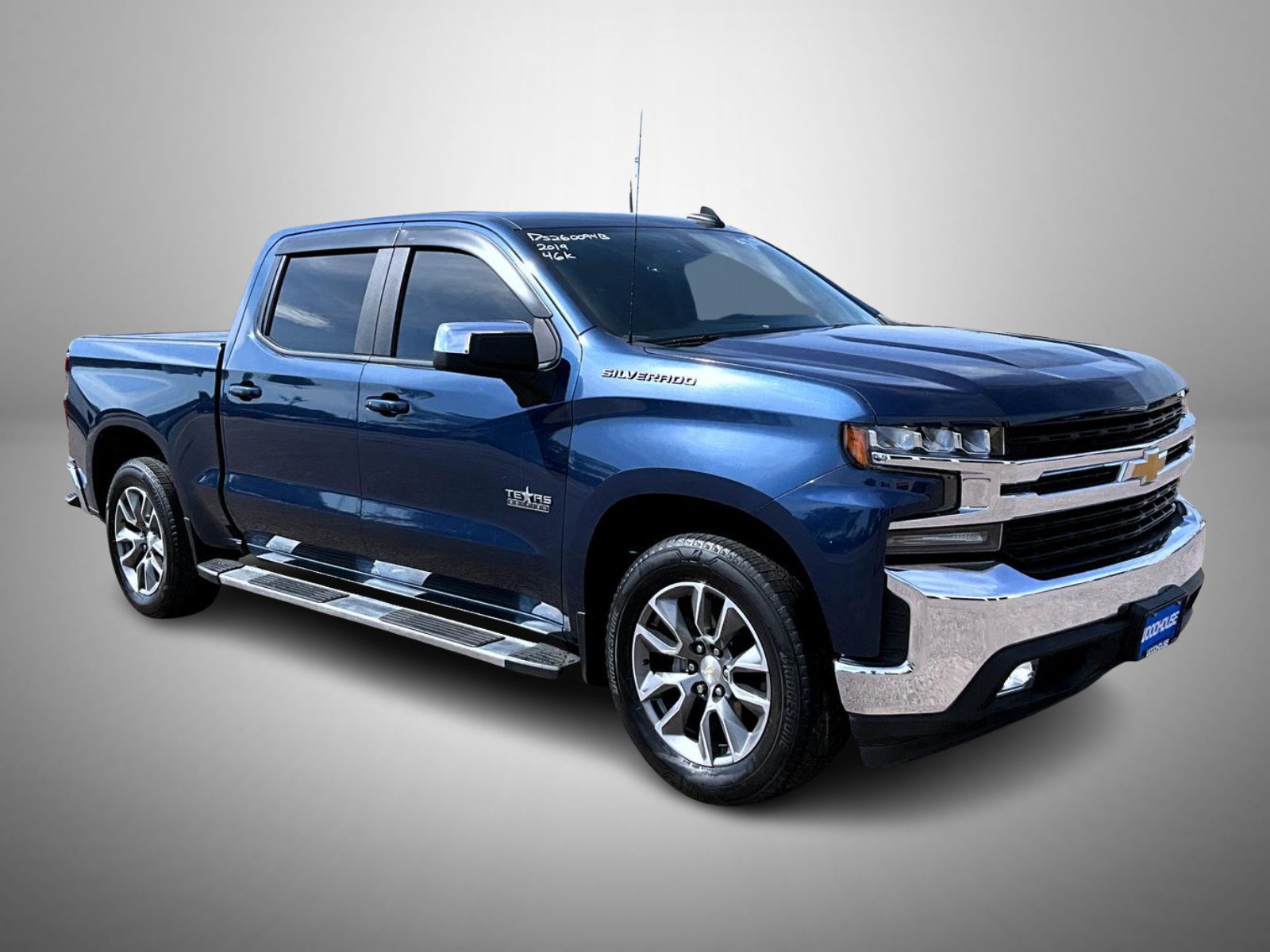 Used 2019 Blue Chevrolet LT image 3