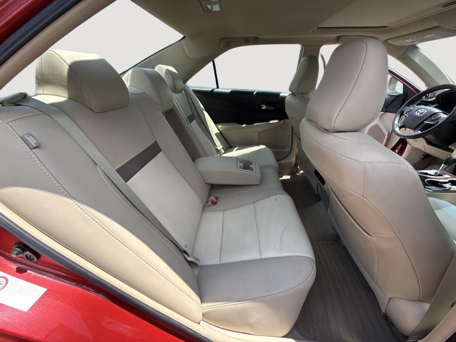 Used 2014 Barcelona Red Metallic Toyota XLE image 5
