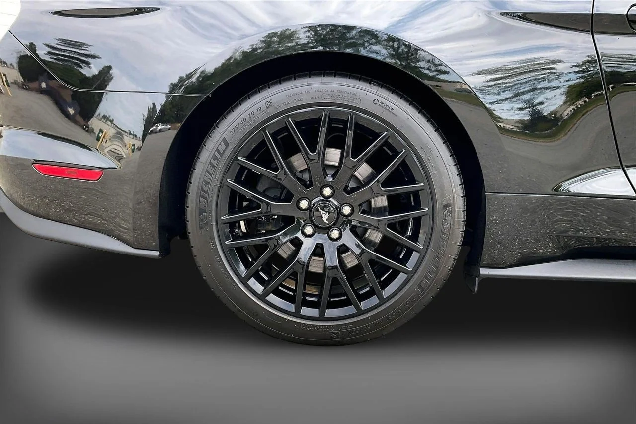 Certified Used 2020 Black Ford GT image 33