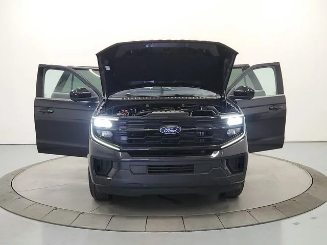 Used 2025 Gray Ford Active image 11