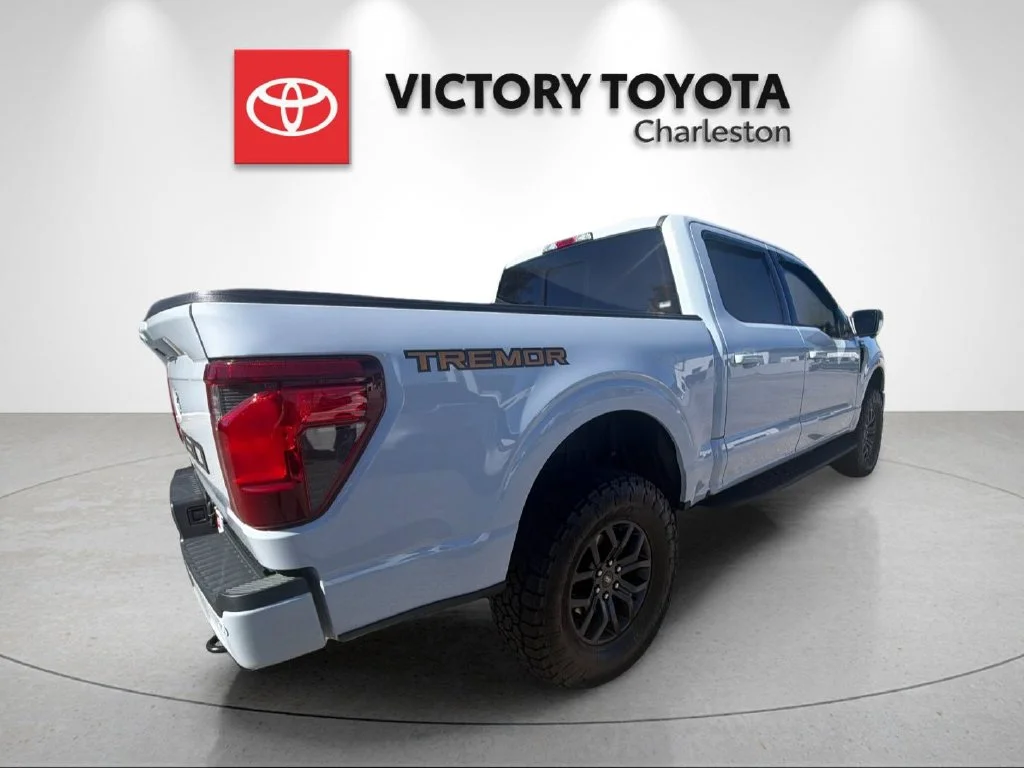 Used 2025 White Ford Tremor image 7
