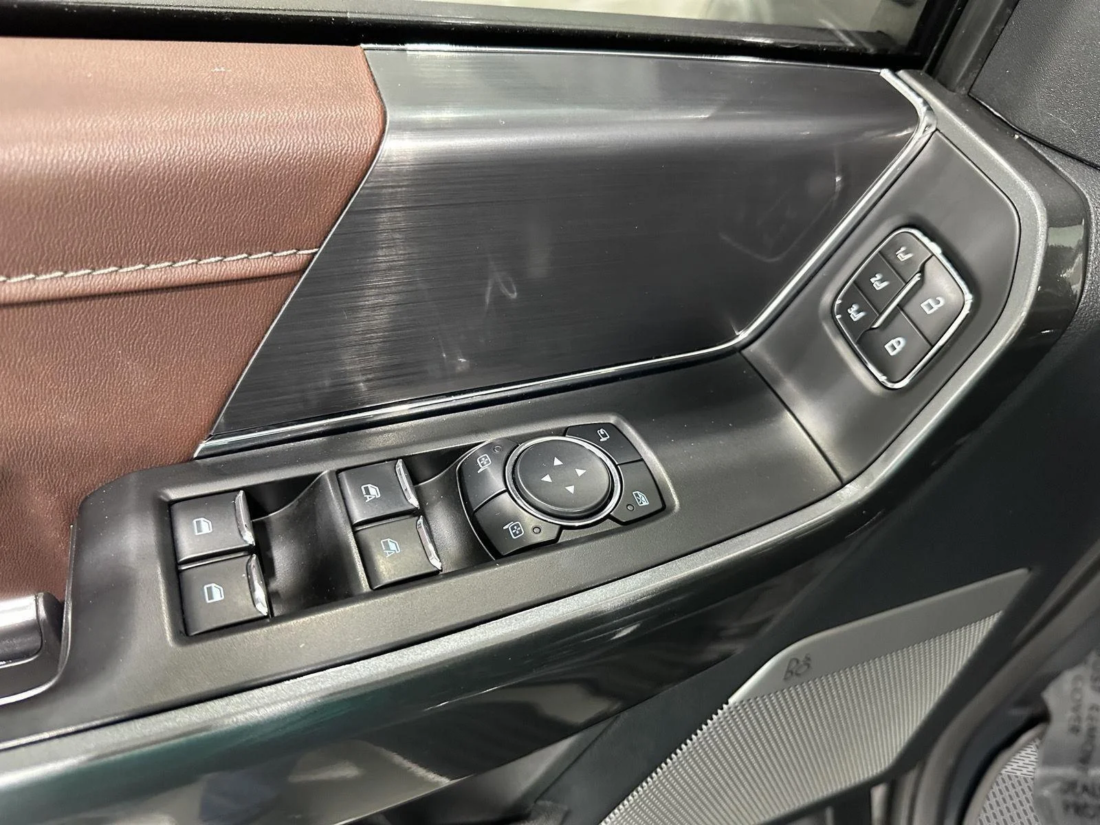 Used 2023 Agate Black Metallic Ford XL image 22