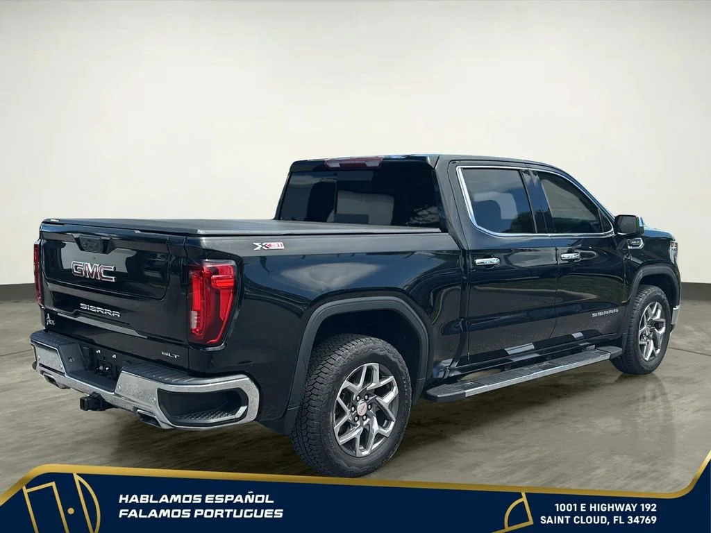 Used 2022 Onyx Black GMC SLT image 6