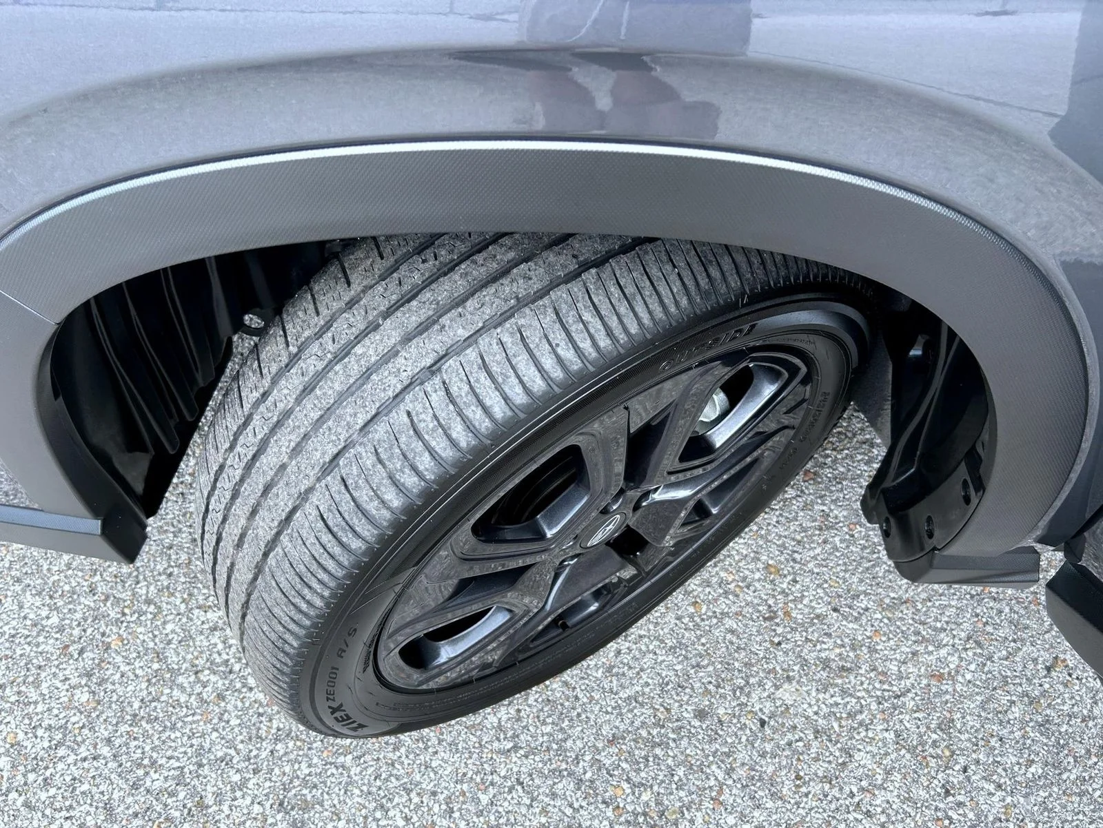 Used 2024 Gray Subaru Onyx Edition image 25