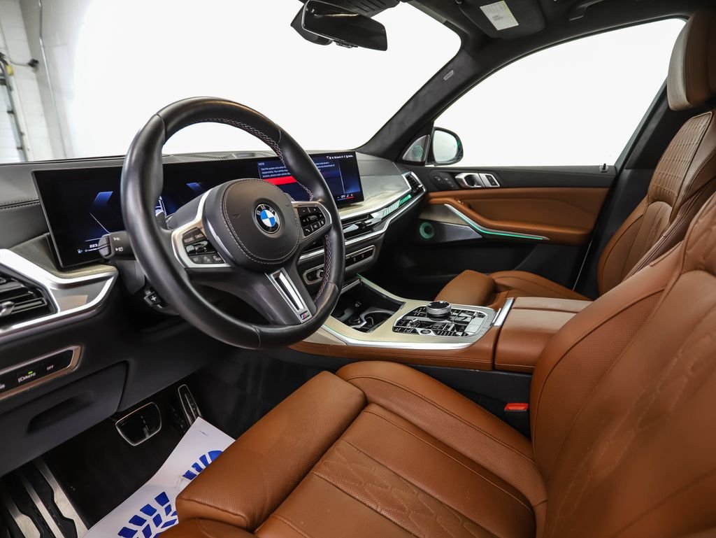 Certified Used 2024 Alpine White BMW M60i image 10