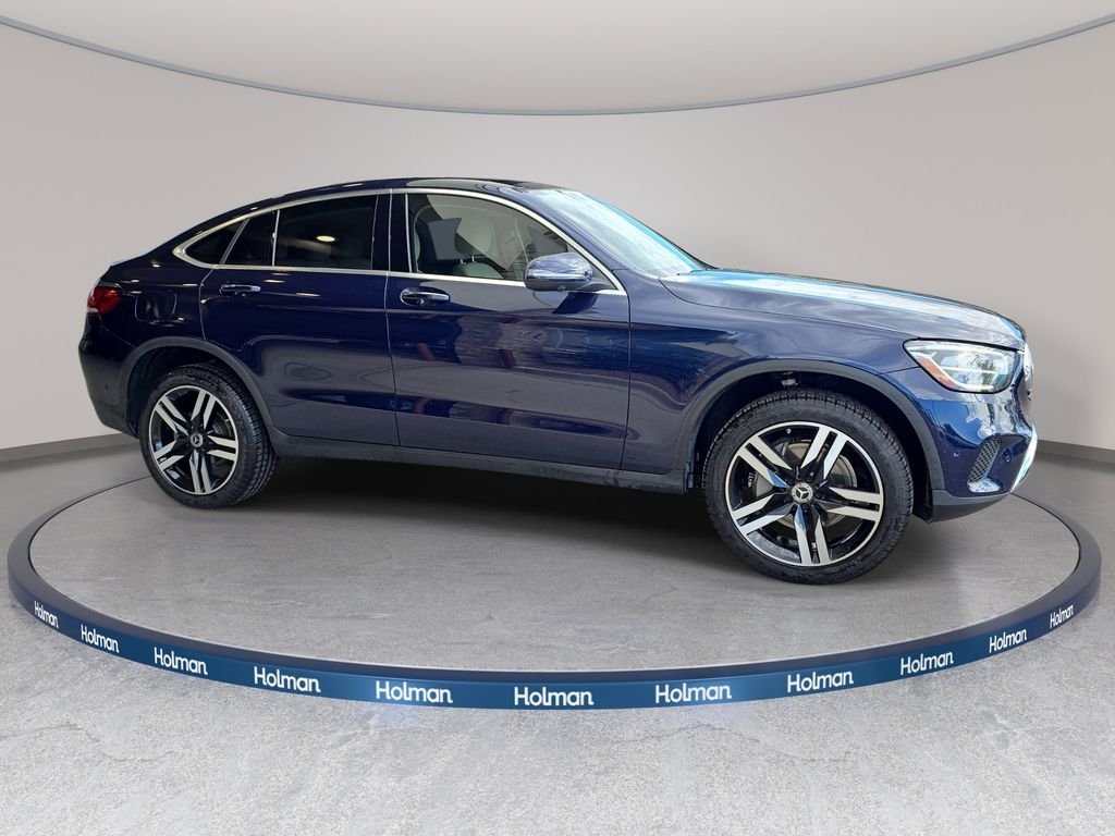 Used 2021  Mercedes-Benz GLC 300 Coupe image 5