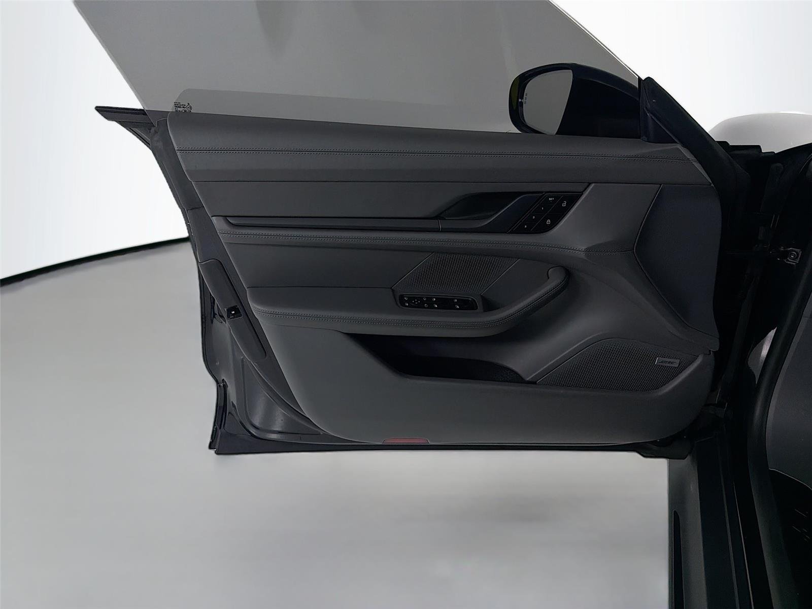 Used 2022 Jet Black Metallic Porsche GTS image 6
