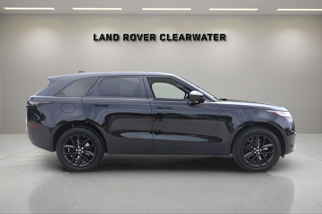 New 2026 Santorini Black Land Rover S image 6