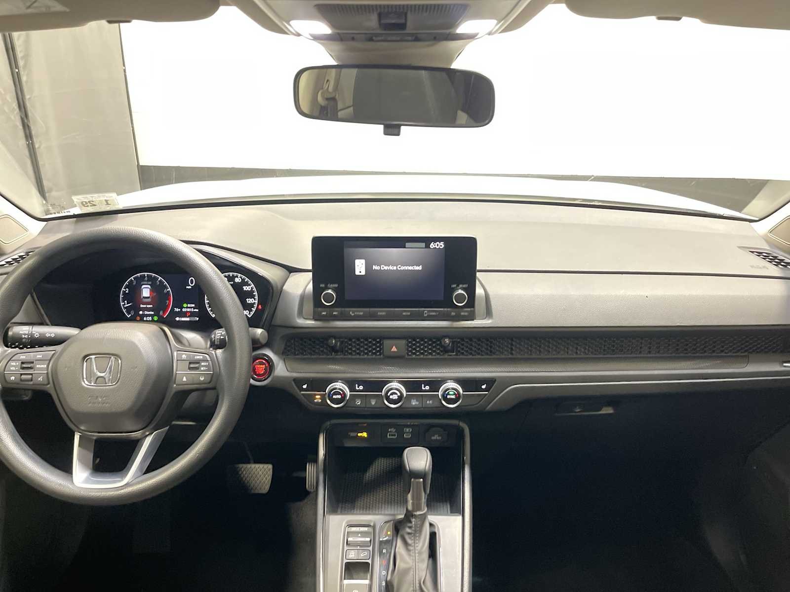 Used 2024 Platinum White Pearl Honda EX image 10