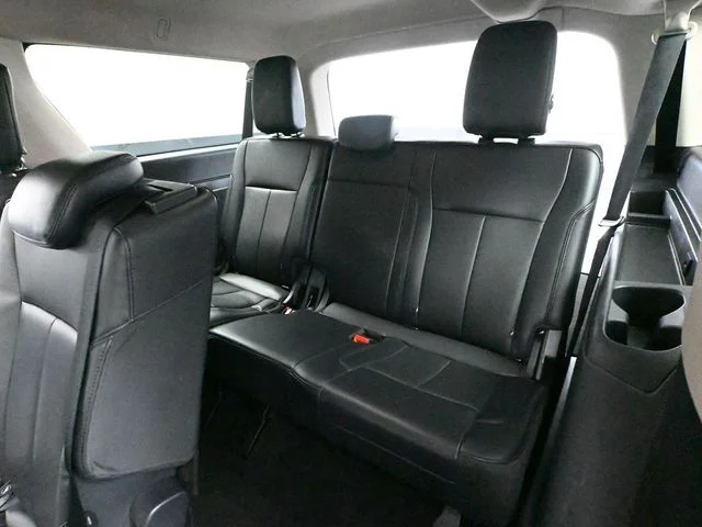 Certified Used 2024 Silver Ford XLT image 43