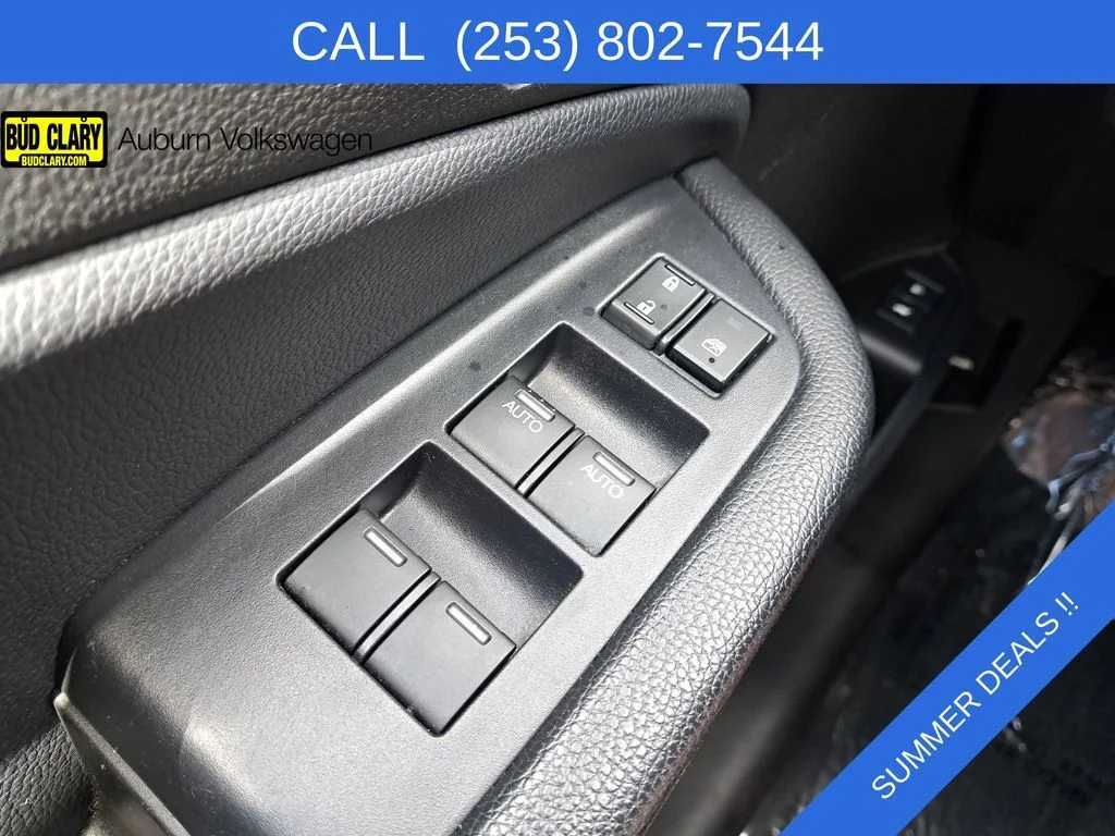 Used 2019 Black Honda Touring image 14