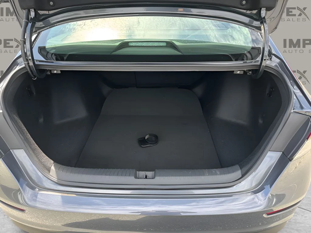 Used 2024 Gray Honda EX image 27