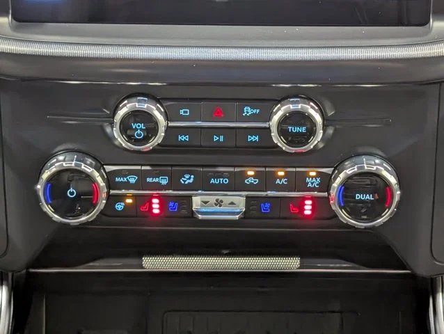 New 2026 Agate Black Metallic Ford Lariat® image 41