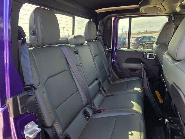 New 2026 Reign Jeep Mojave image 12