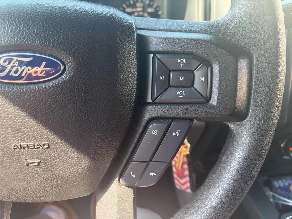 Used 2018 Silver Ford XL image 22