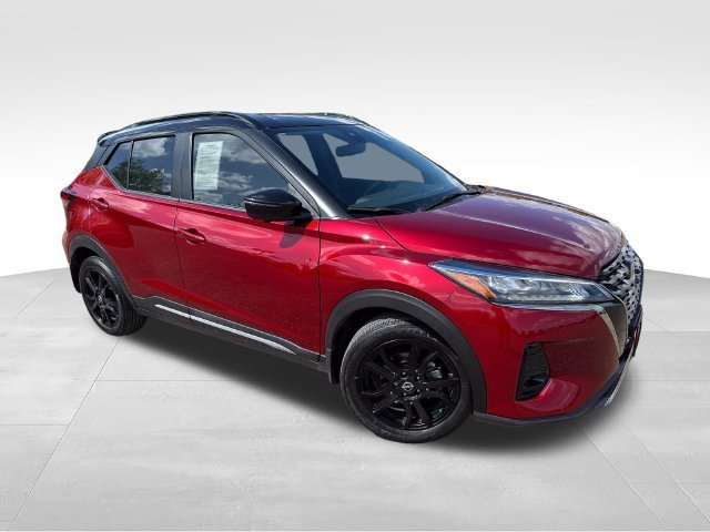 Used 2023 Red Nissan SR image 1