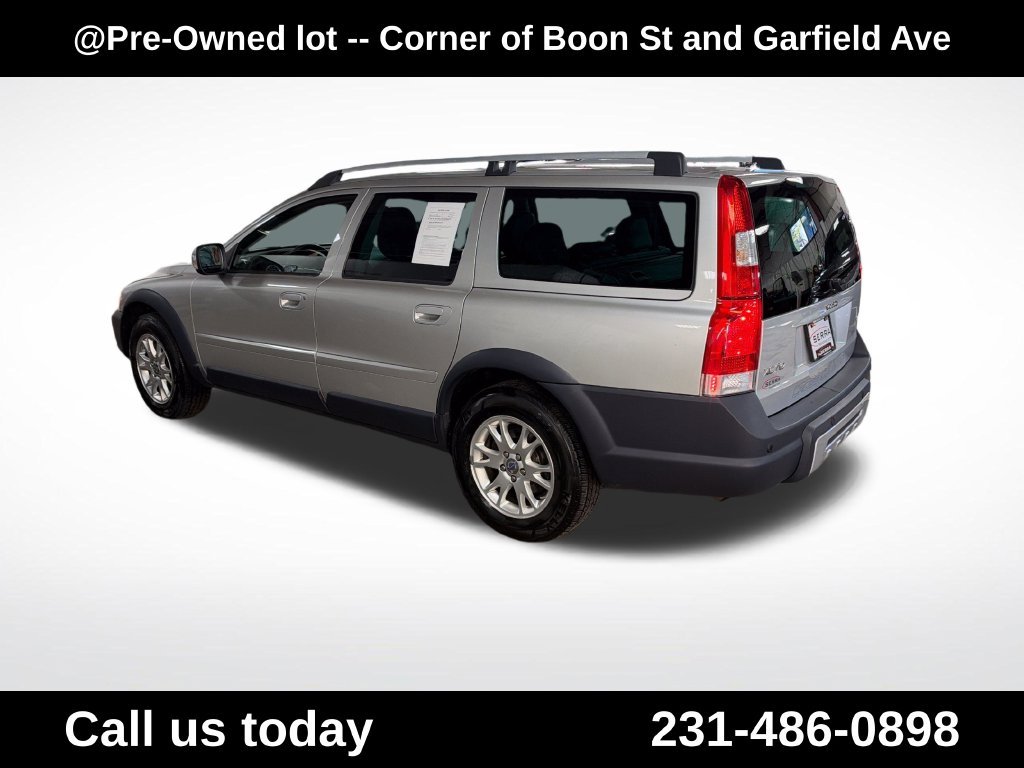 Used 2007  Volvo 2.5T image 3