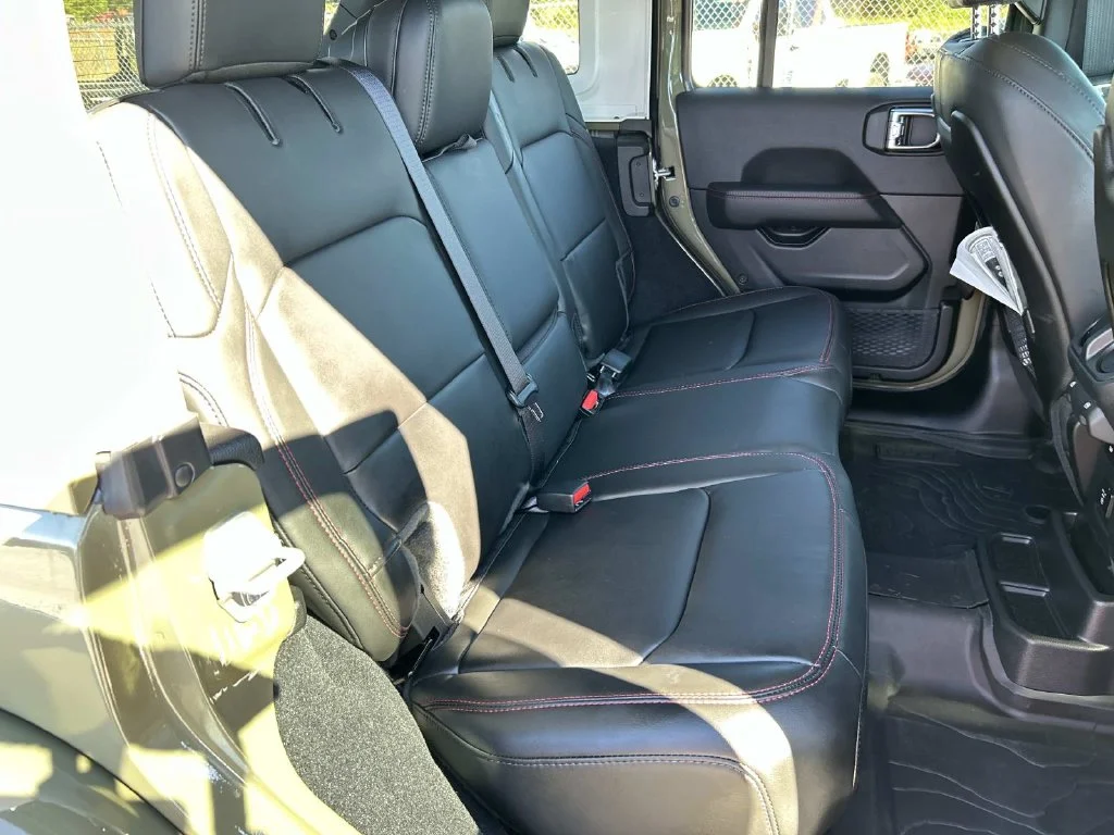 Used 2025 Green Jeep Rubicon image 25
