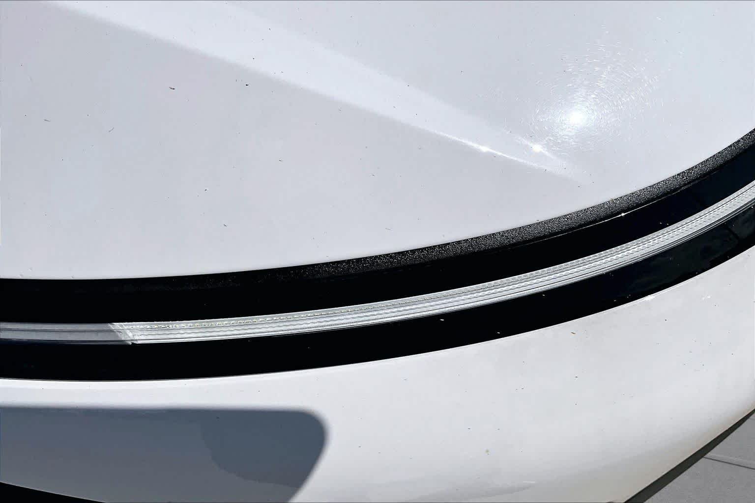 Certified Used 2025 Atlas White Hyundai SEL image 28