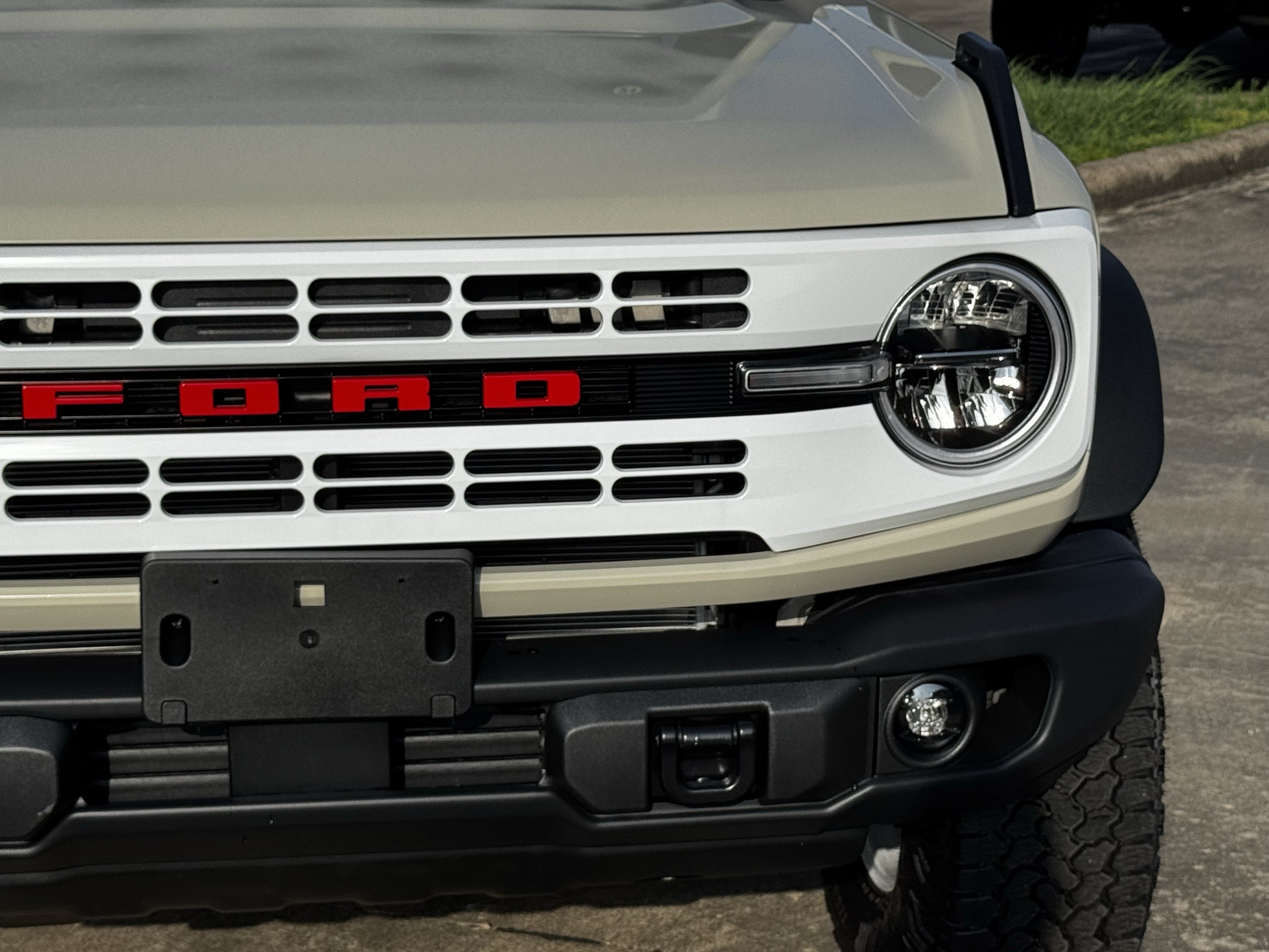 New 2026 Desert Sand Ford Heritage Edition image 4