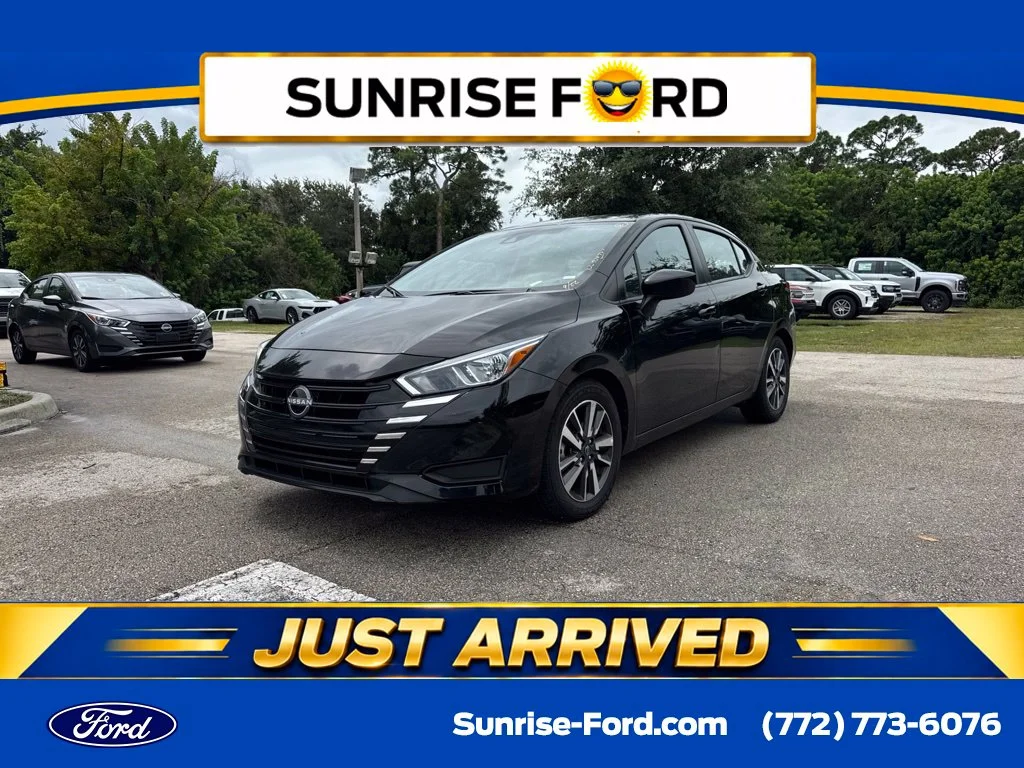 Used 2024 Black Nissan 1.6 SV image 1