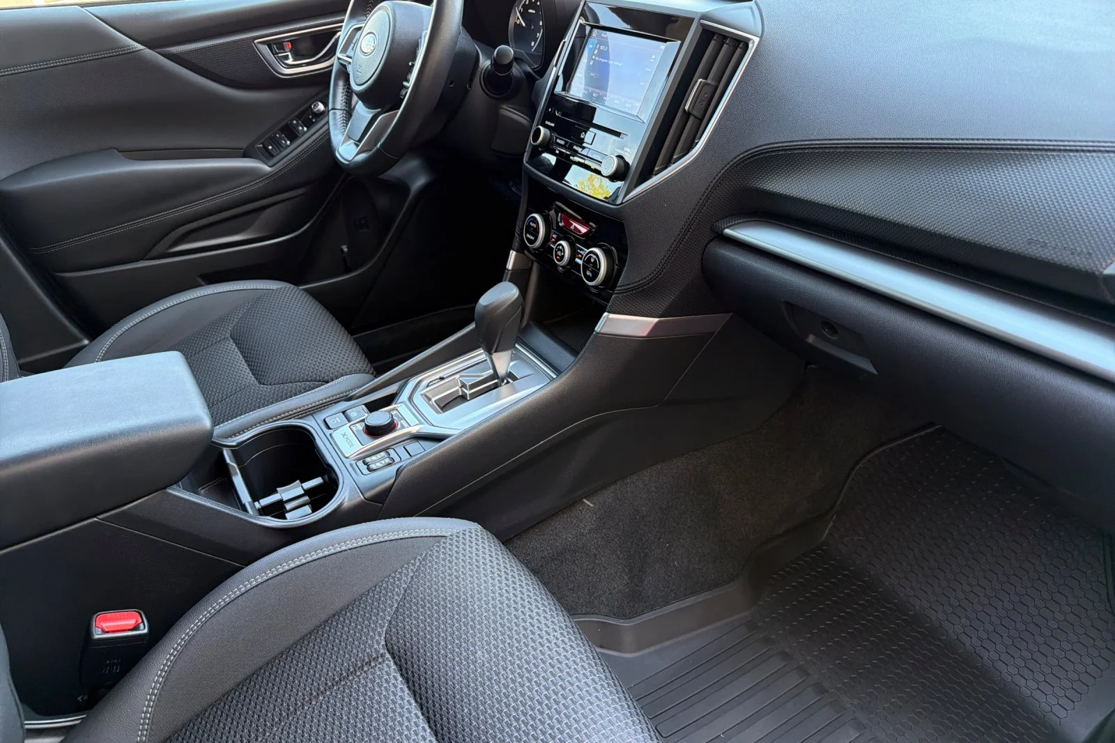 Used 2020 Gray Subaru Premium image 16