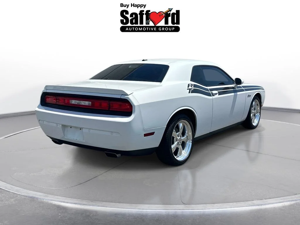 Used 2013 White Dodge R/T image 8