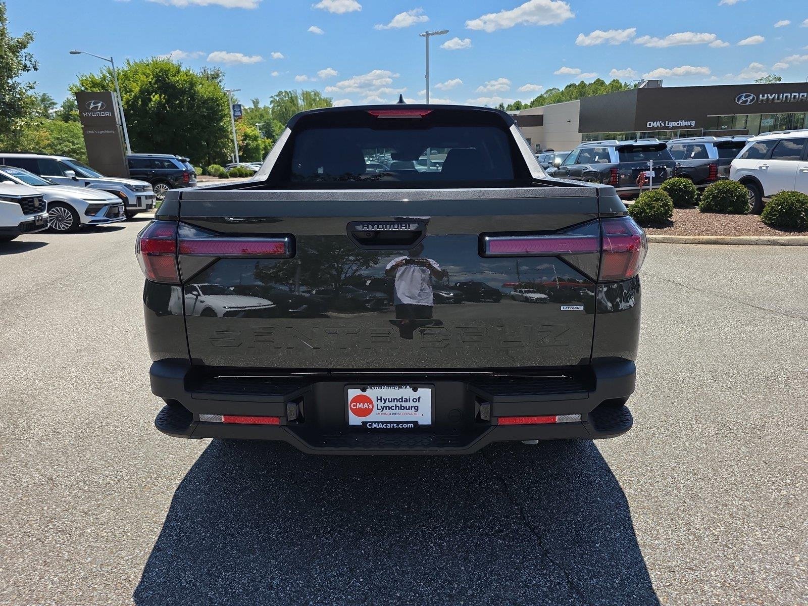 Used 2026 Rockwood Green Hyundai SEL image 6