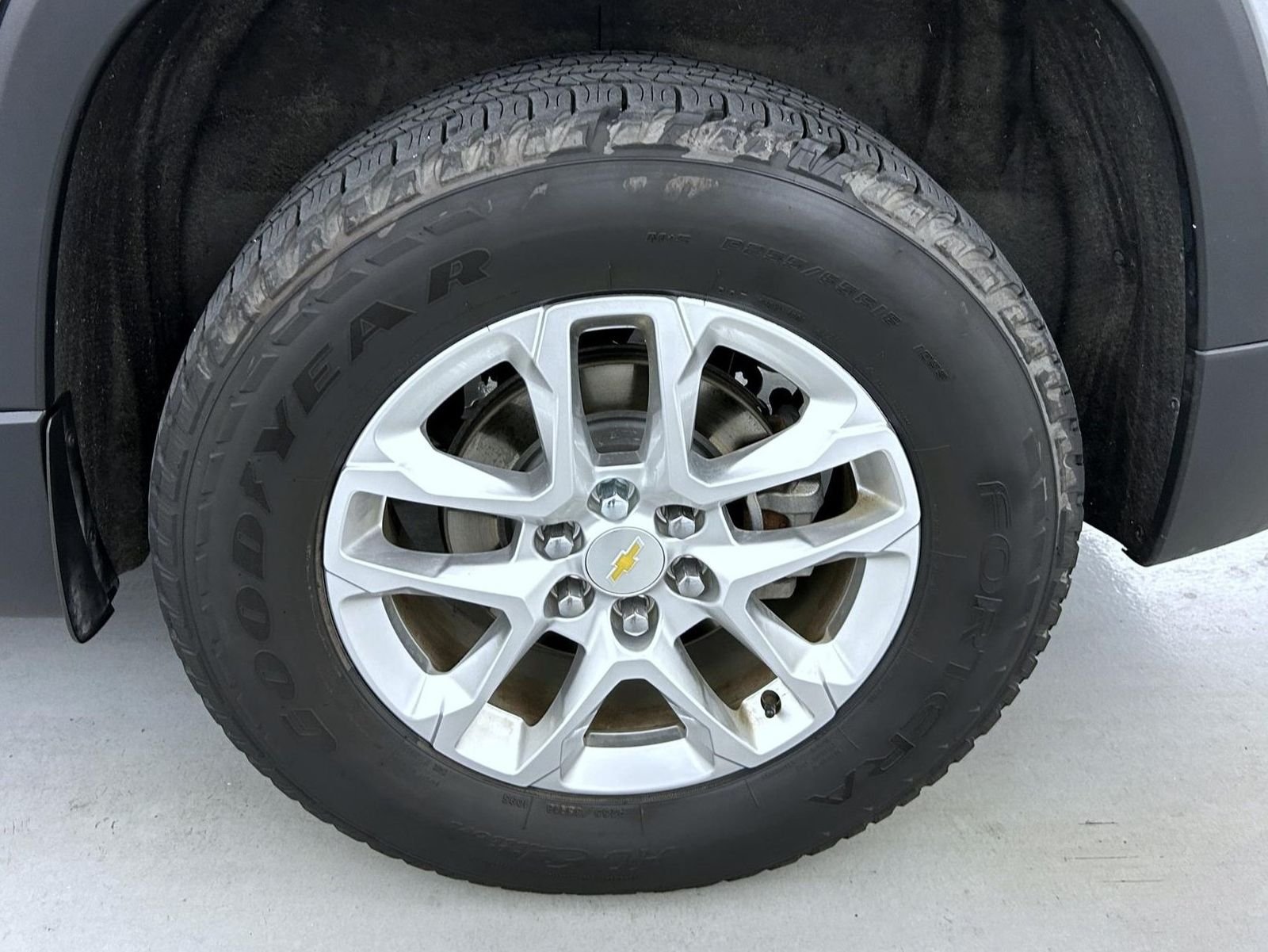Used 2019 Gray Chevrolet LT image 22