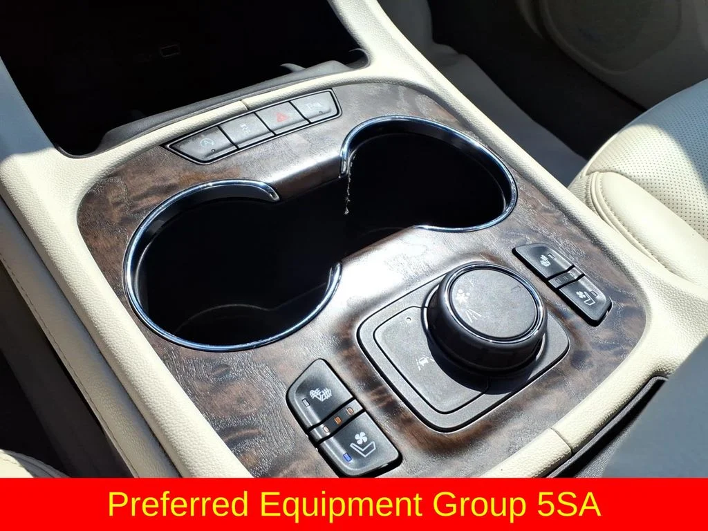 Used 2022 Black GMC Denali image 12