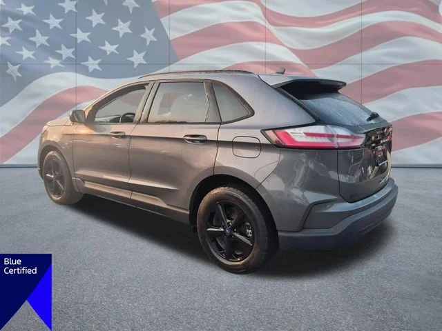 Used 2022 Gray Ford SE image 5