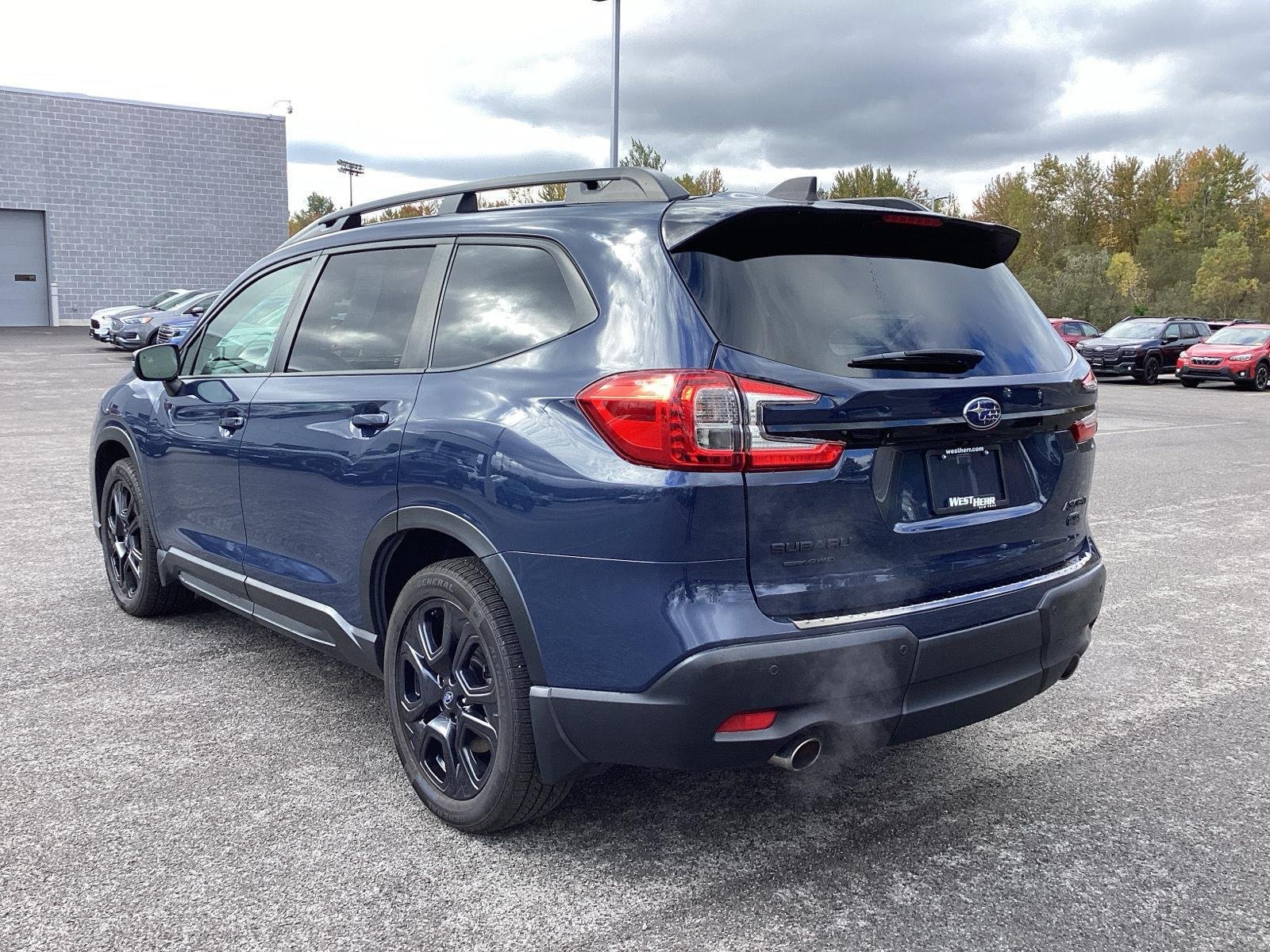 Used 2023 Cosmic Blue Pearl Subaru Onyx Edition image 5