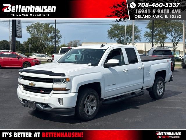 Used 2017 White Chevrolet LT image 1
