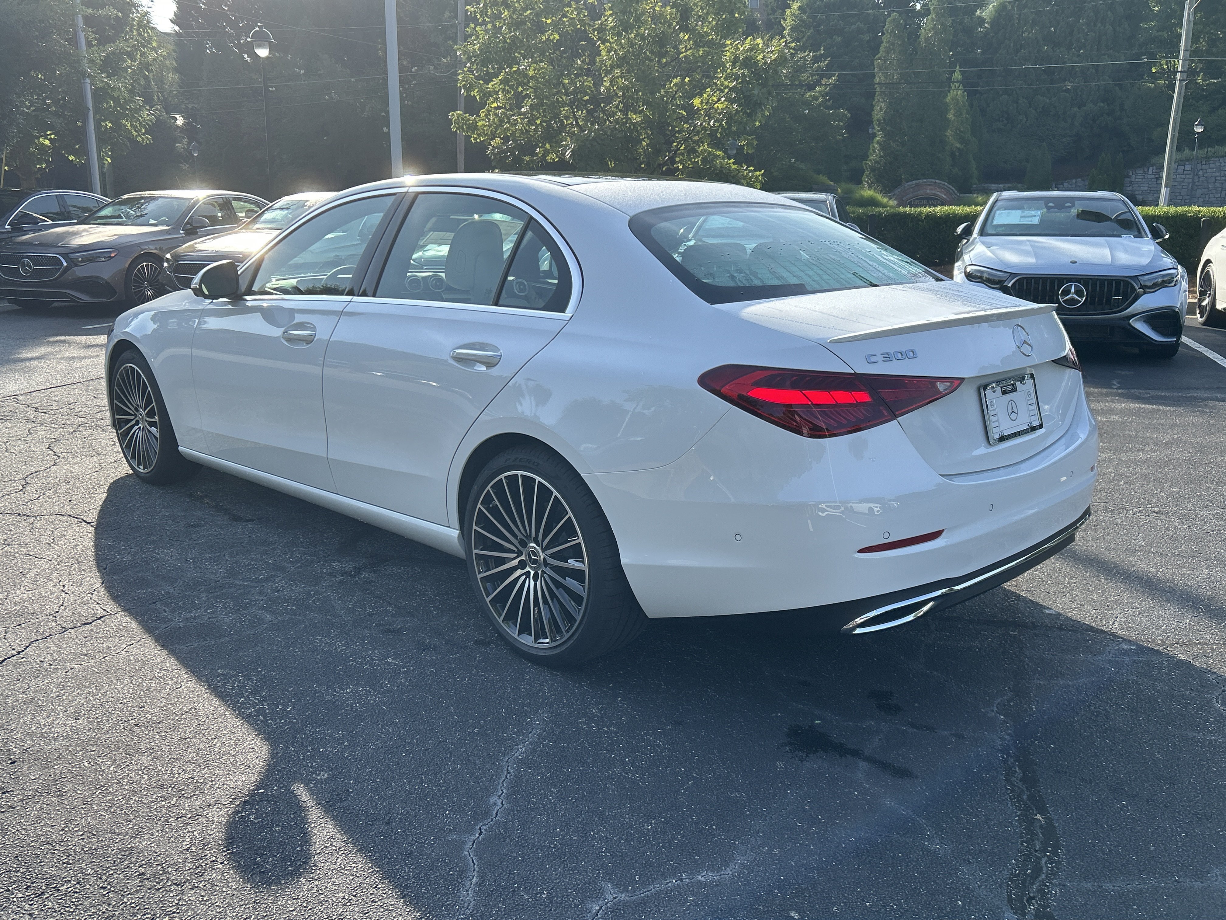 New 2026 MANUFAKTUR Moonlight White Metallic Mercedes-Benz C 300 Sedan image 13