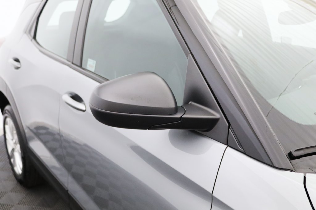 2023 Chevrolet TrailBlazer LS - Photo 9