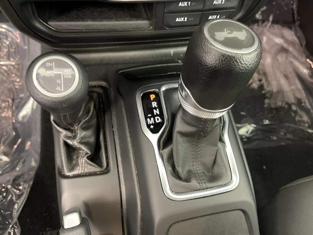 2023 Jeep Wrangler 4xe Willys 4XE - Photo 14