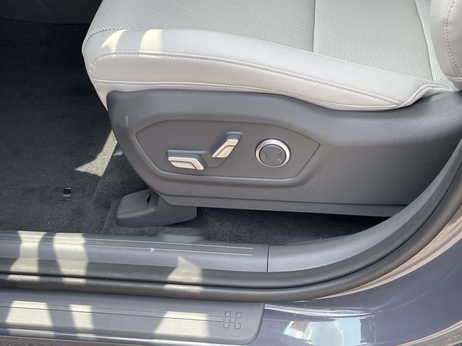 New 2026 Ecotronic Gray Hyundai SEL image 16