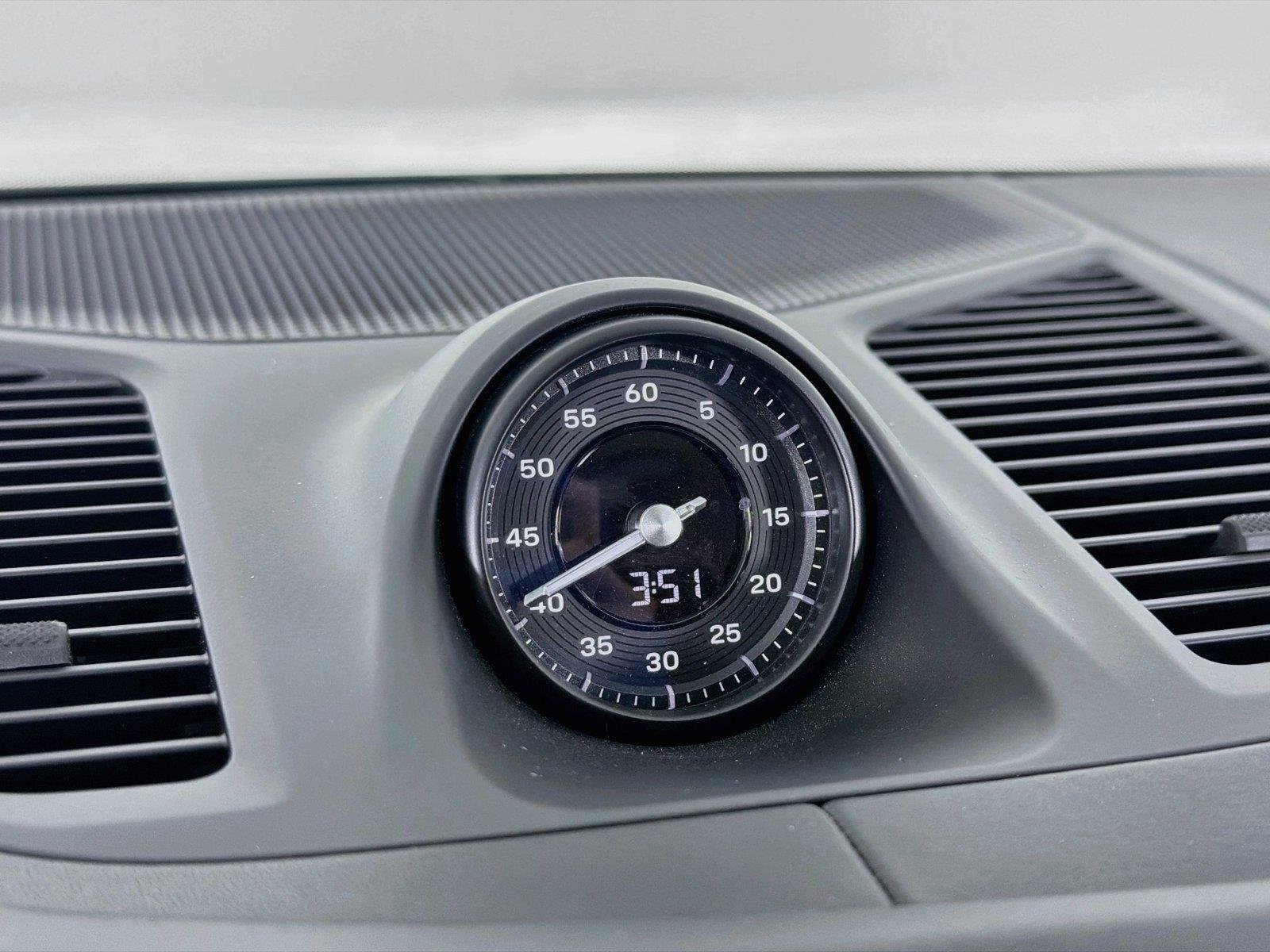 Used 2024 Arctic Grey Porsche S image 18