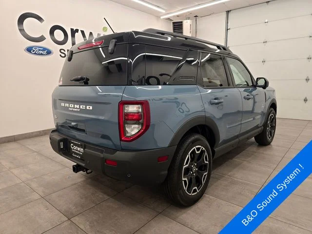 New 2026 Azure Gray Metallic Tri-Coat Ford Outer Banks® image 5