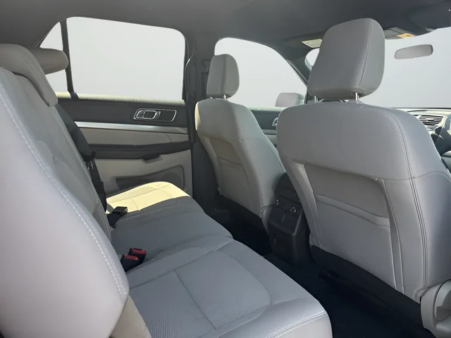 Used 2018 Red Ford XLT image 22