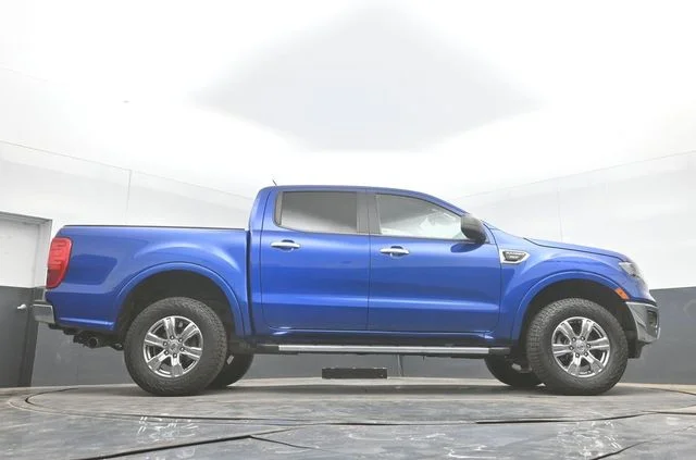 Used 2019 Blue Ford XLT image 45