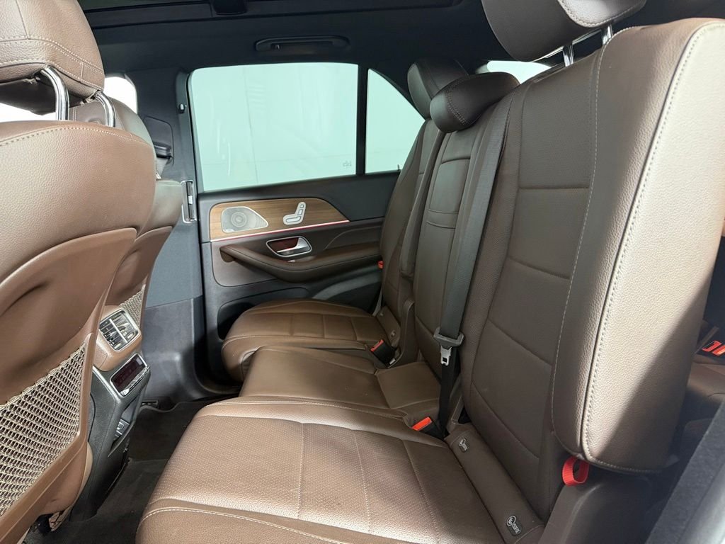 Used 2022 Polar White Mercedes-Benz GLE 350 4MATIC® image 25
