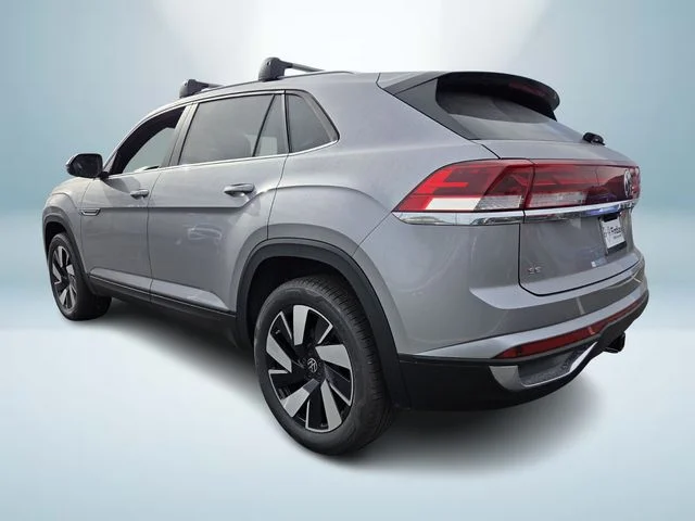 New 2026 Silver Volkswagen 2.0T SE w/Technology image 3