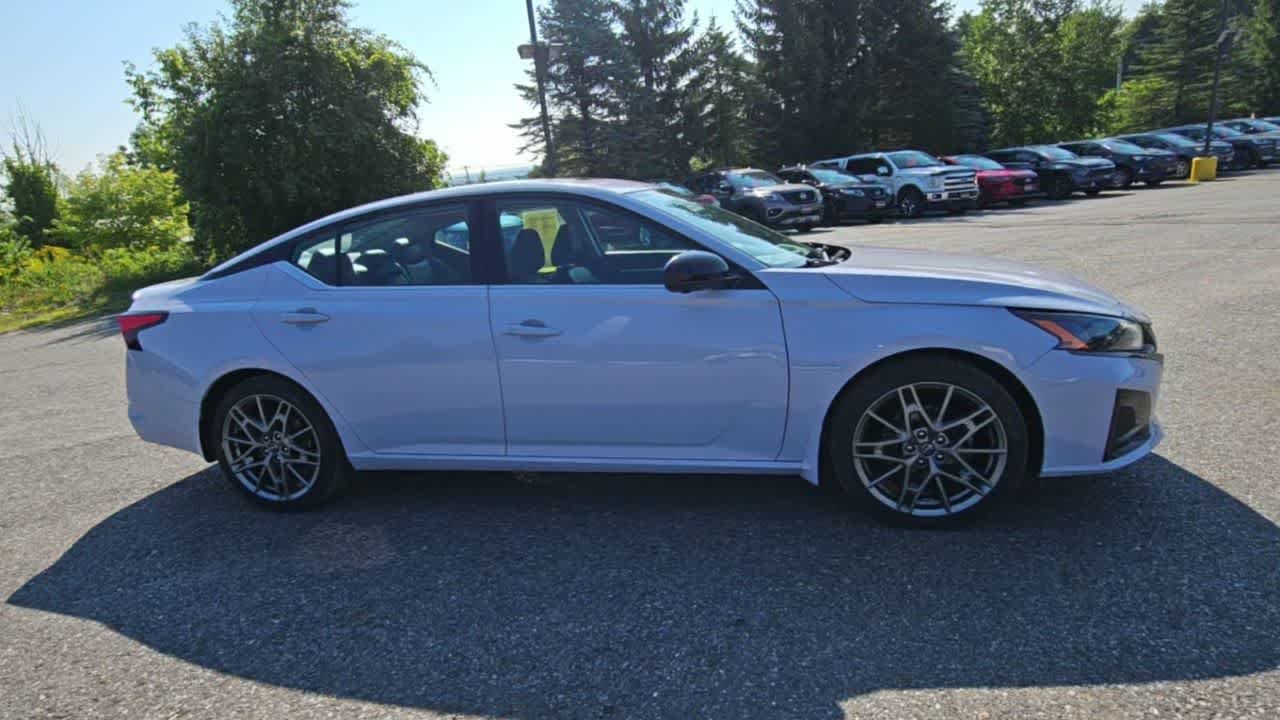 Used 2023 Gray Sky Pearl Nissan 2.0 SR image 9