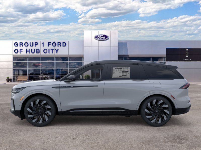 New 2026 Gray Matter Clearcoat Lincoln Reserve image 3